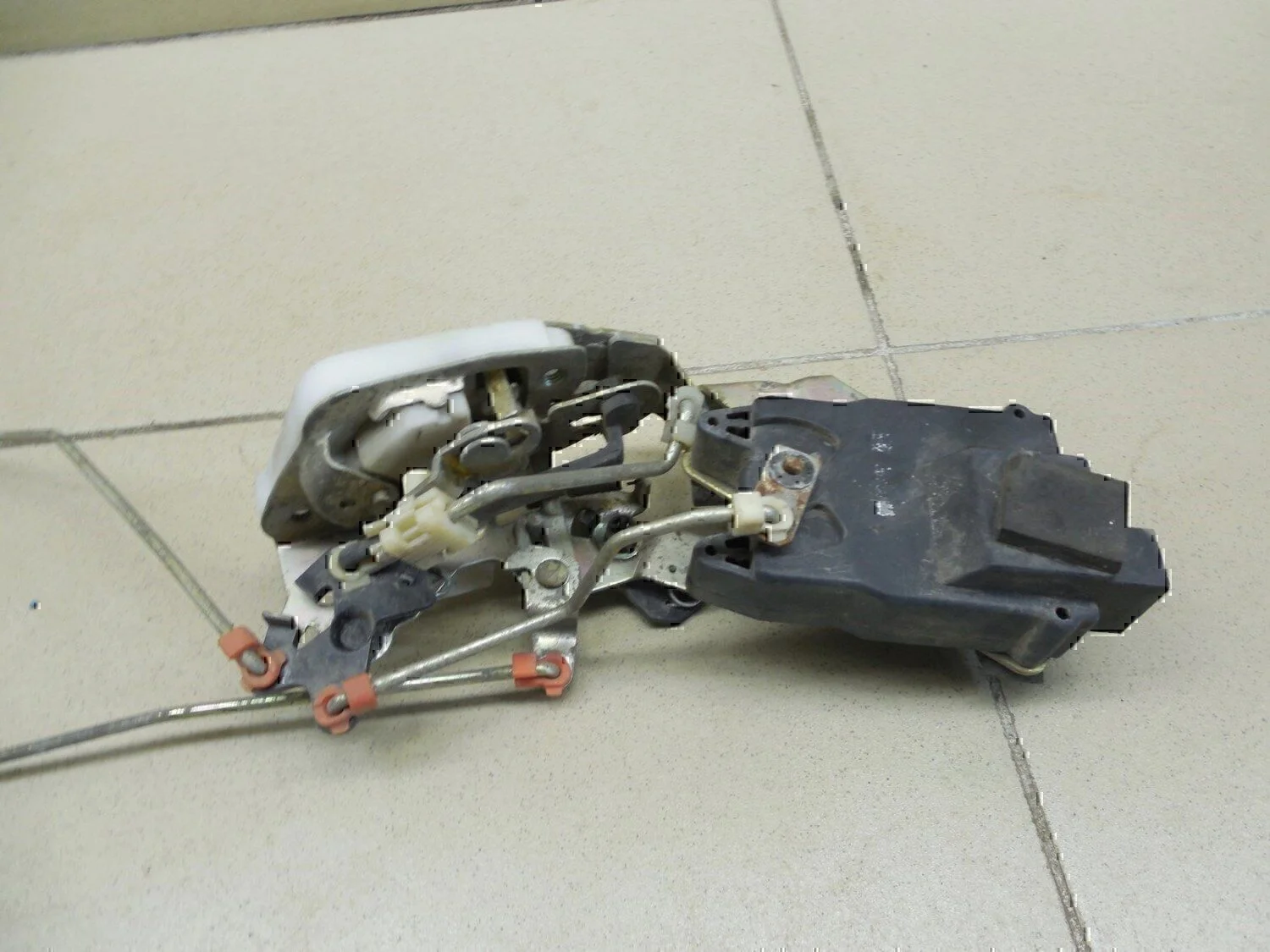 Замок двери задней левой Chery Kimo (S12) 2008> - миниатюра 7