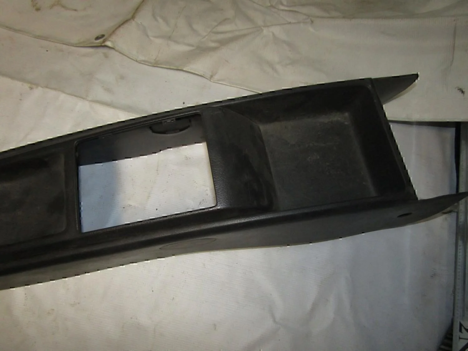Консоль Chevrolet Aveo (T250) 2005-2011 - миниатюра 2