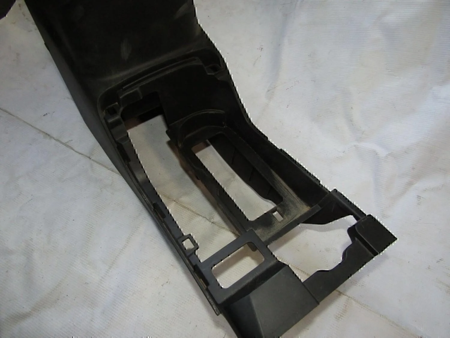 Подлокотник MITSUBISHI ASX 2010-2016 - миниатюра 2