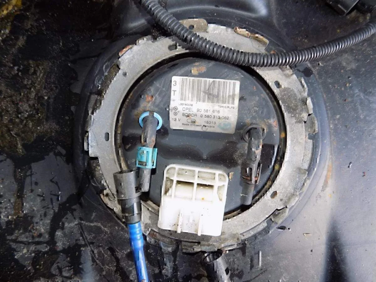 Бак топливный MITSUBISHI Astra G 1998-2005 - миниатюра 3