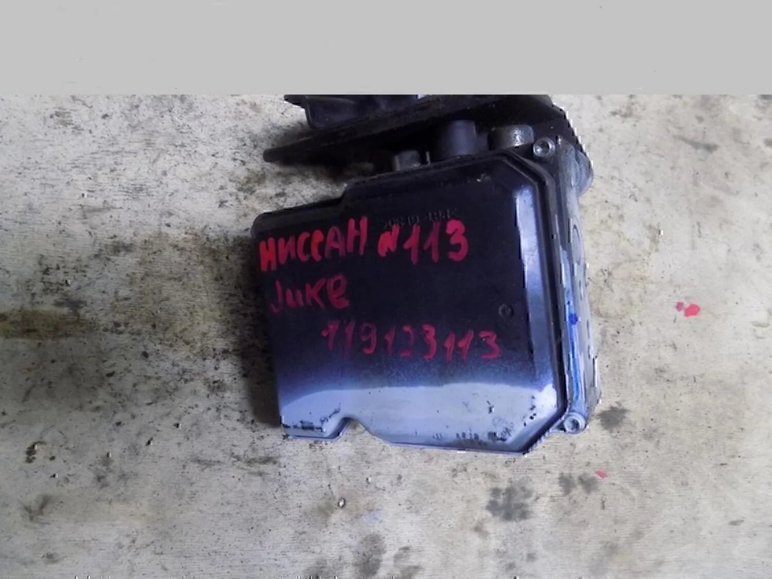 Блок ABS (насос) NISSAN Juke (F15) 2011> - миниатюра 2