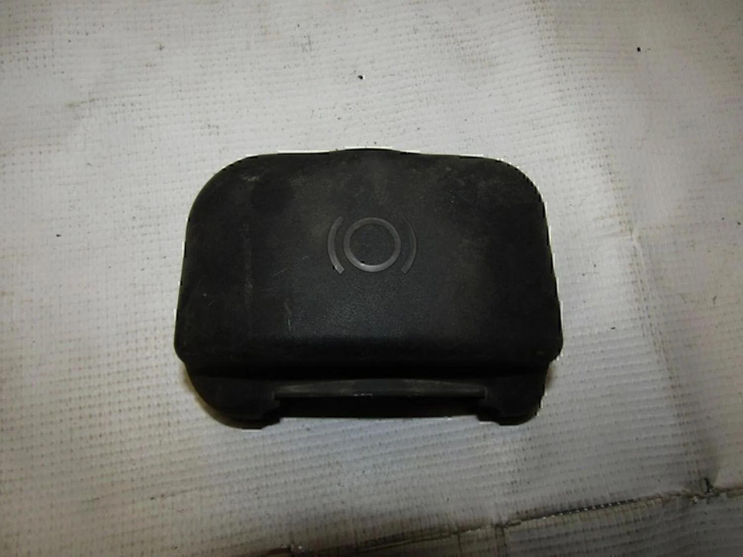 Крышка OPEL Meriva 2003-2010 - изображение 1
