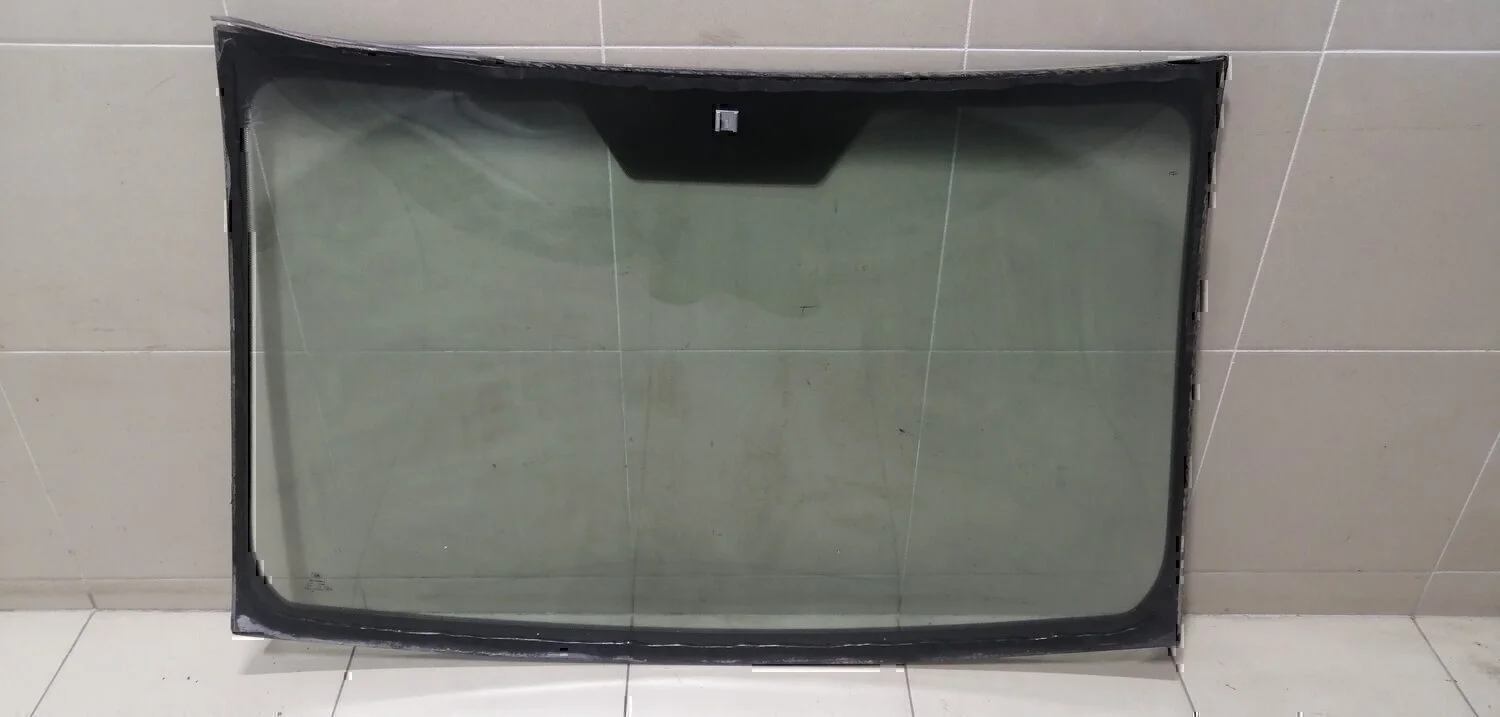 Стекло лобовое (ветровое) TOYOTA Yaris 2005-2011 - миниатюра 8