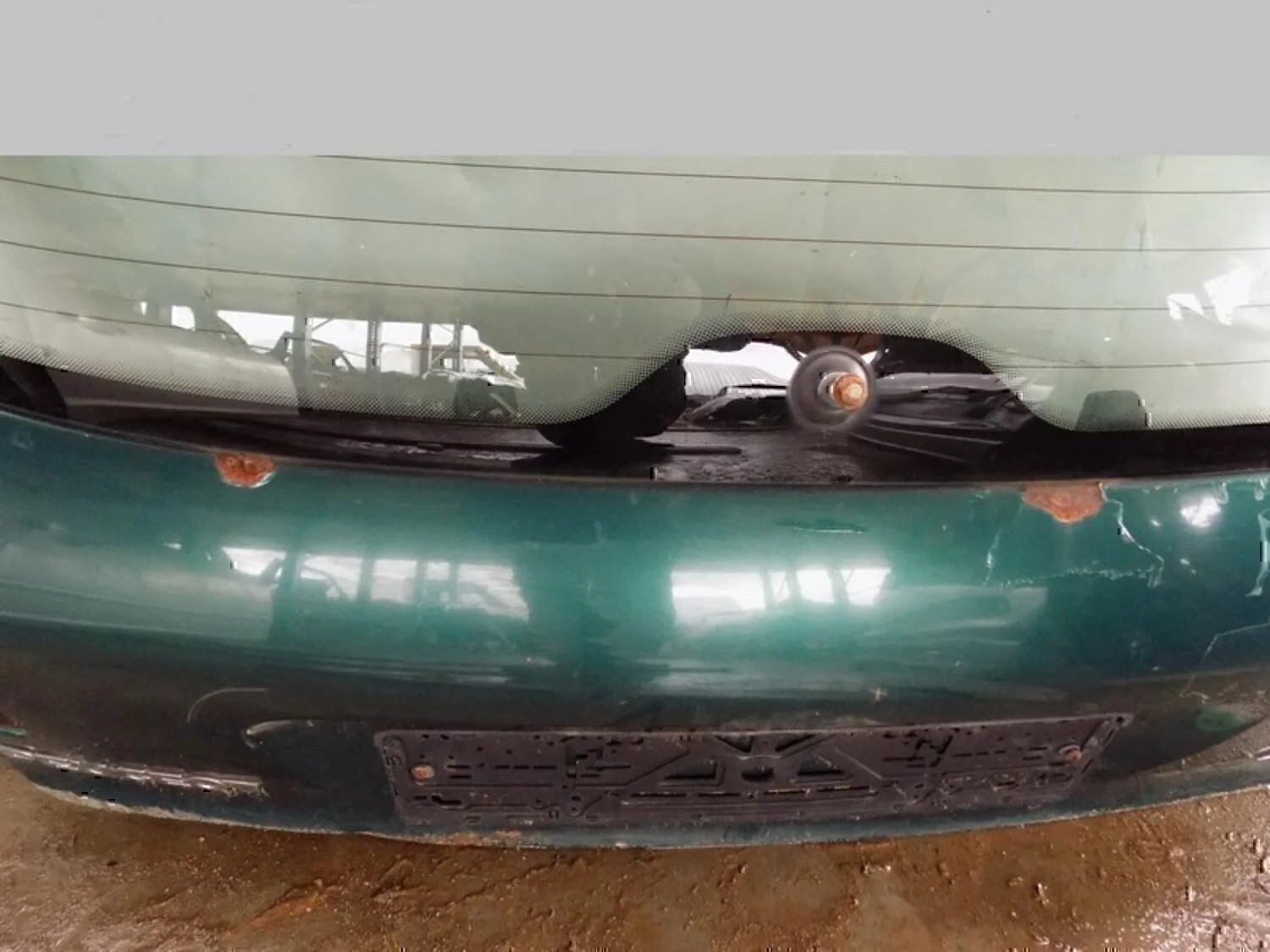 Дверь багажника со стеклом PEUGEOT 206 1998-2012 - миниатюра 3