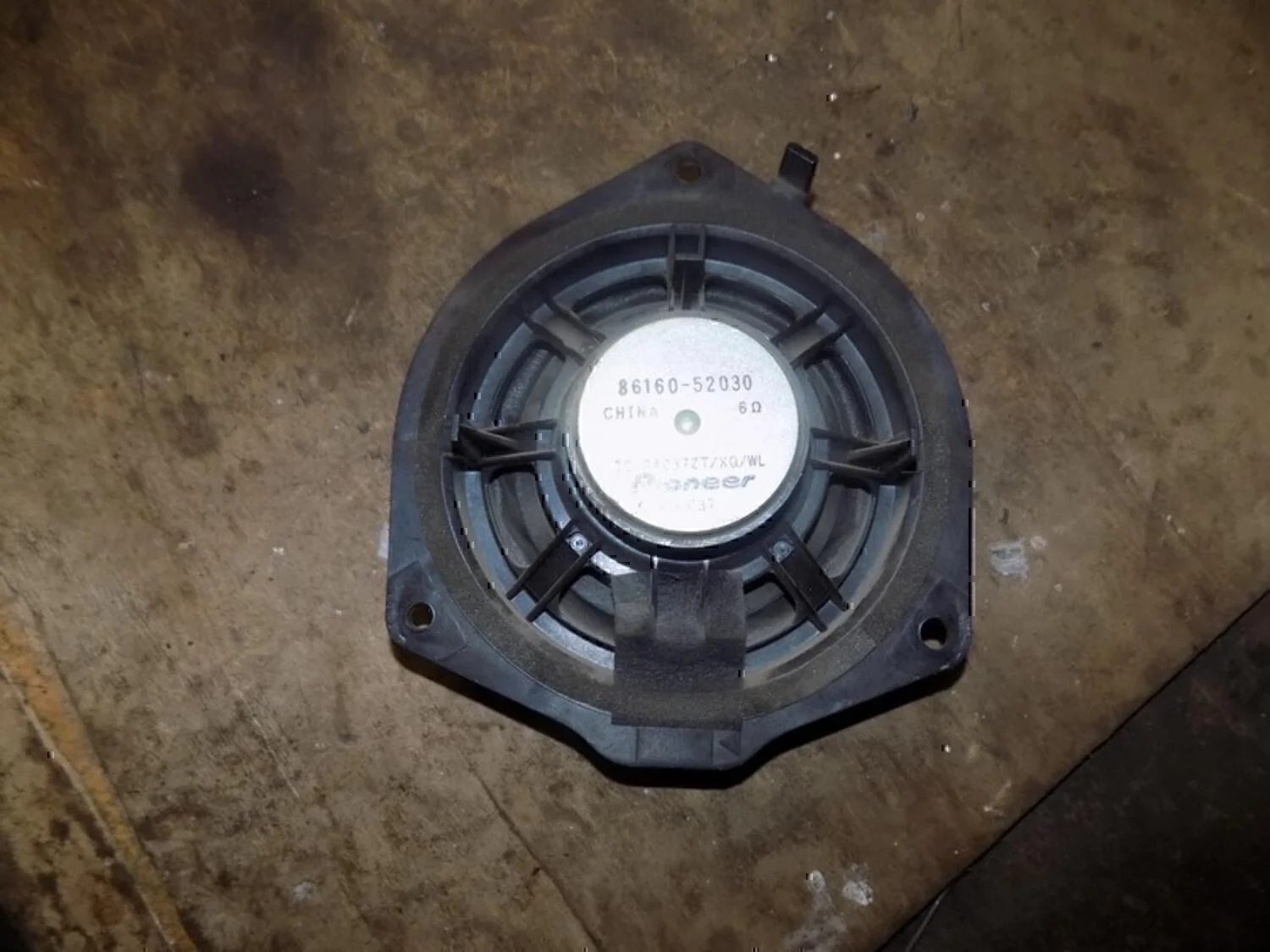 Динамик TOYOTA Yaris Verso 1999-2005 - миниатюра 3
