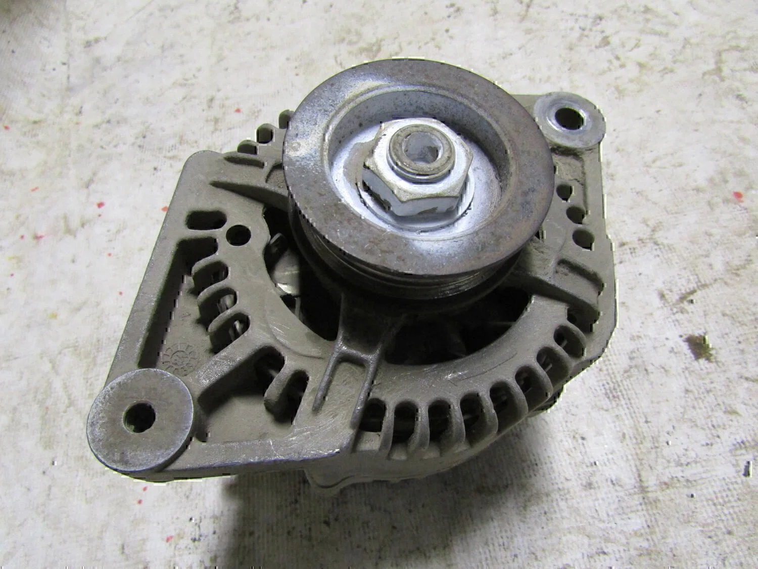 Генератор NISSAN Almera N16 2000-2006 - миниатюра 3