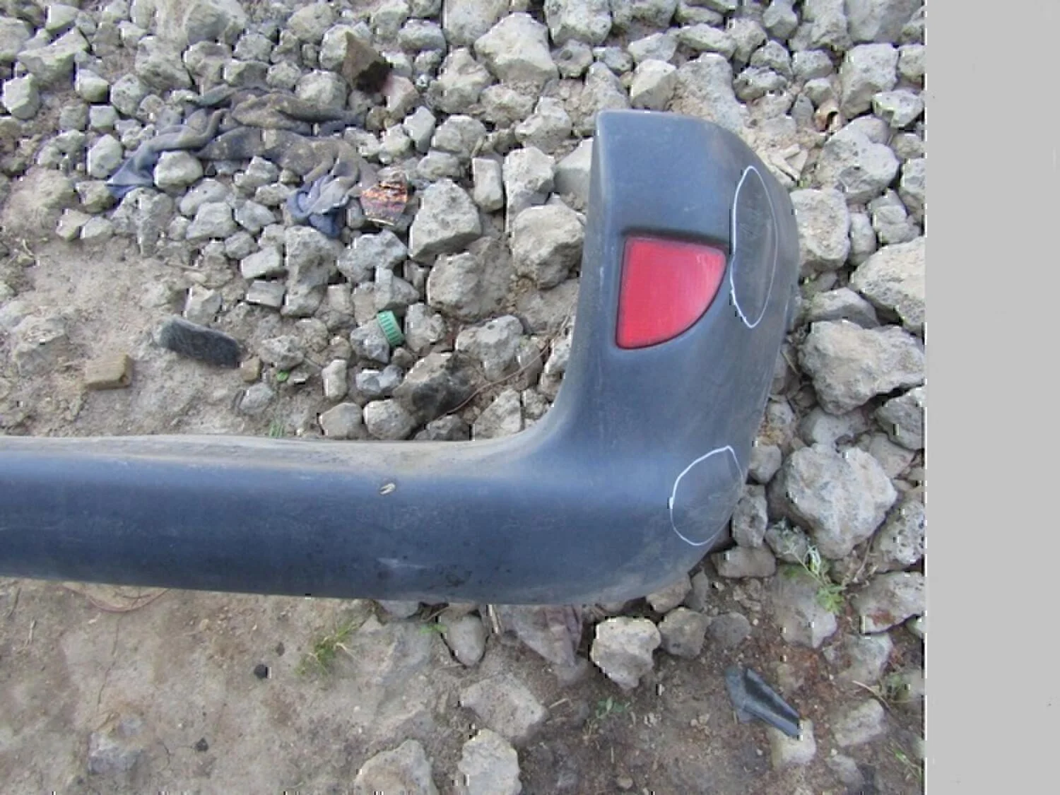 Бампер задний RENAULT Kangoo 1997-2003 - миниатюра 3