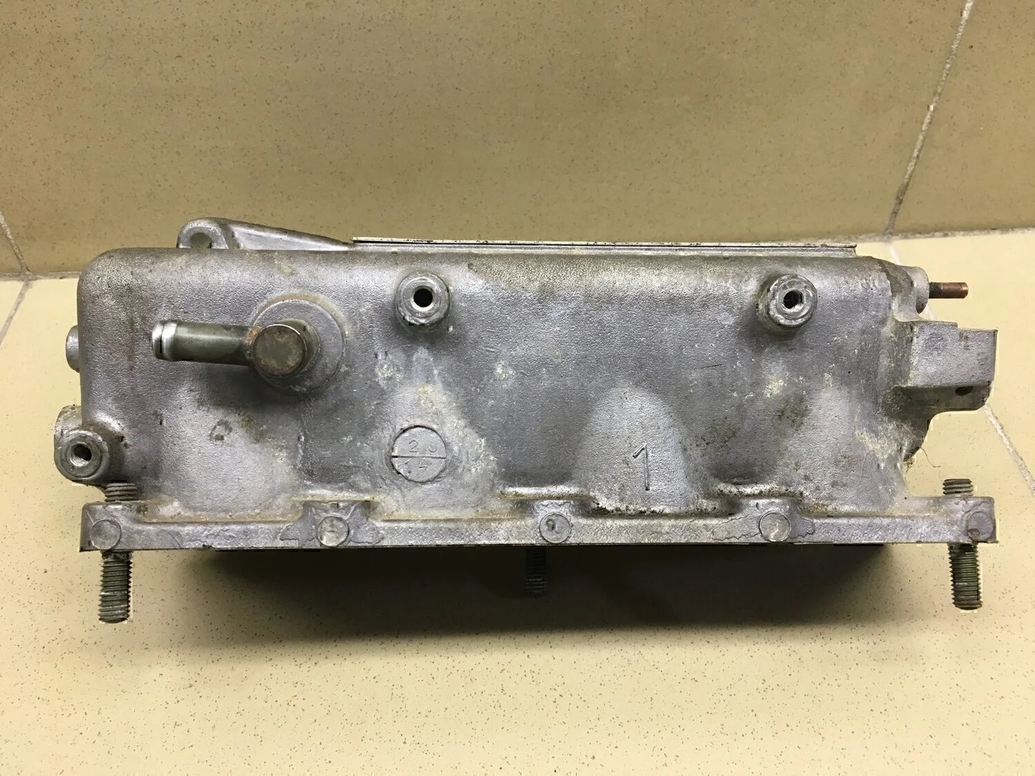 Впускной коллекор SUZUKI Vitara/Sidekick 1989-1999 - миниатюра 3
