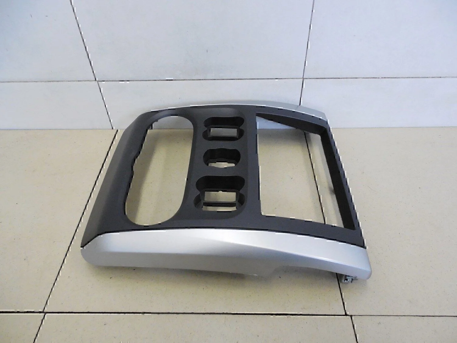 Накладка декоративная NISSAN Almera (G15) 2013> - миниатюра 2