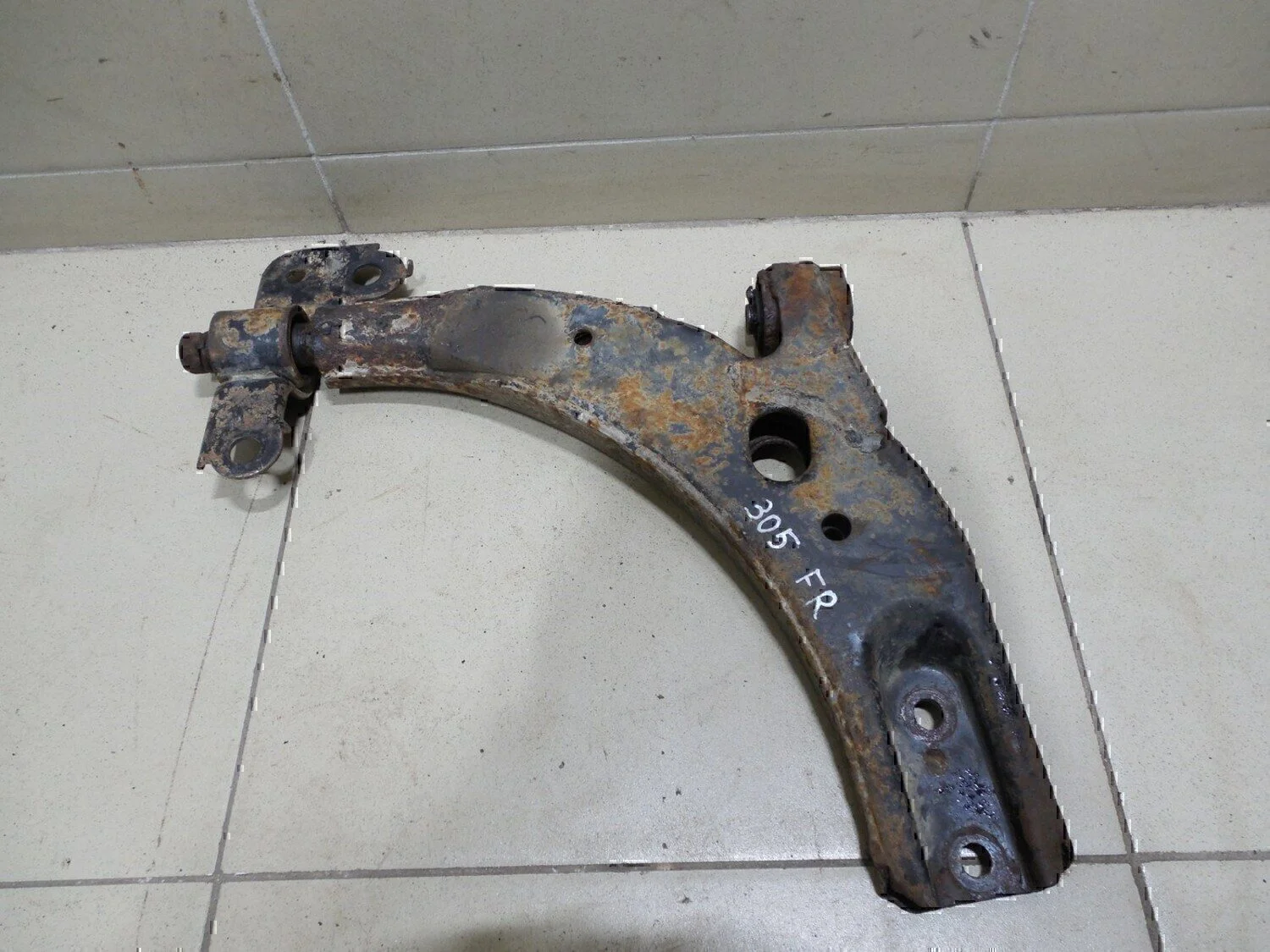 Рычаг передний правый Hyundai-KIA Spectra 2001-2011 - миниатюра 4