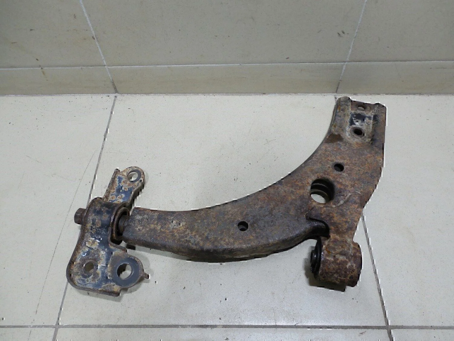 Рычаг передний правый Hyundai-KIA Spectra 2001-2011 - миниатюра 5