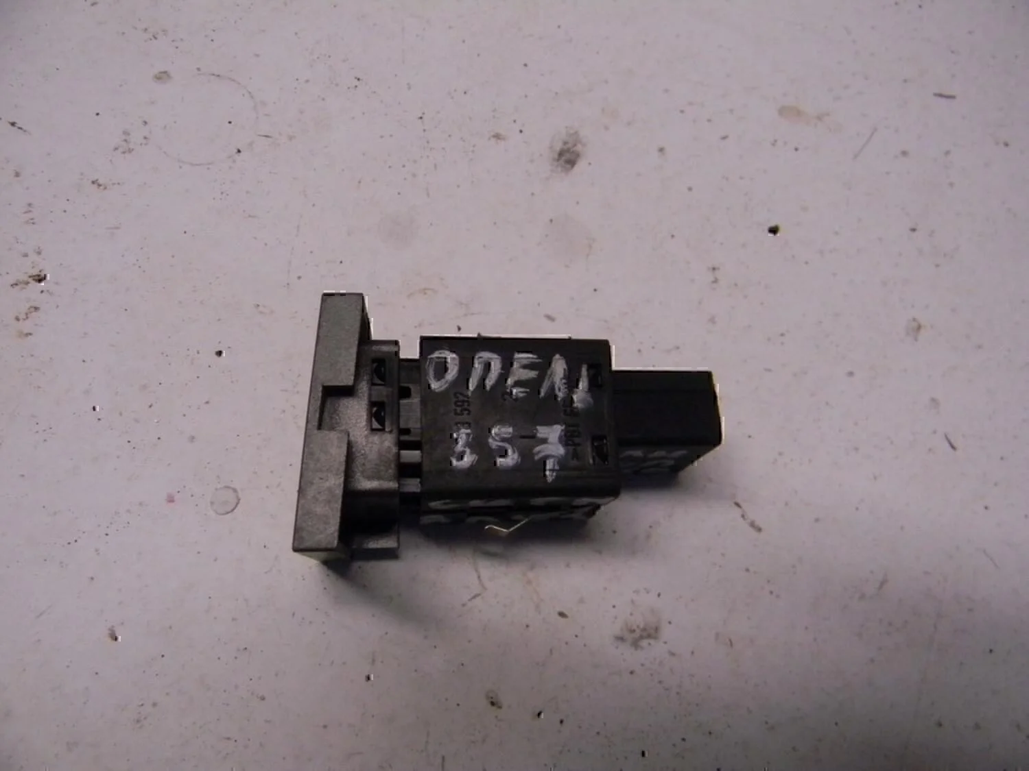 Кнопка многофункциональная OPEL Vectra C 2002-2008 - миниатюра 3