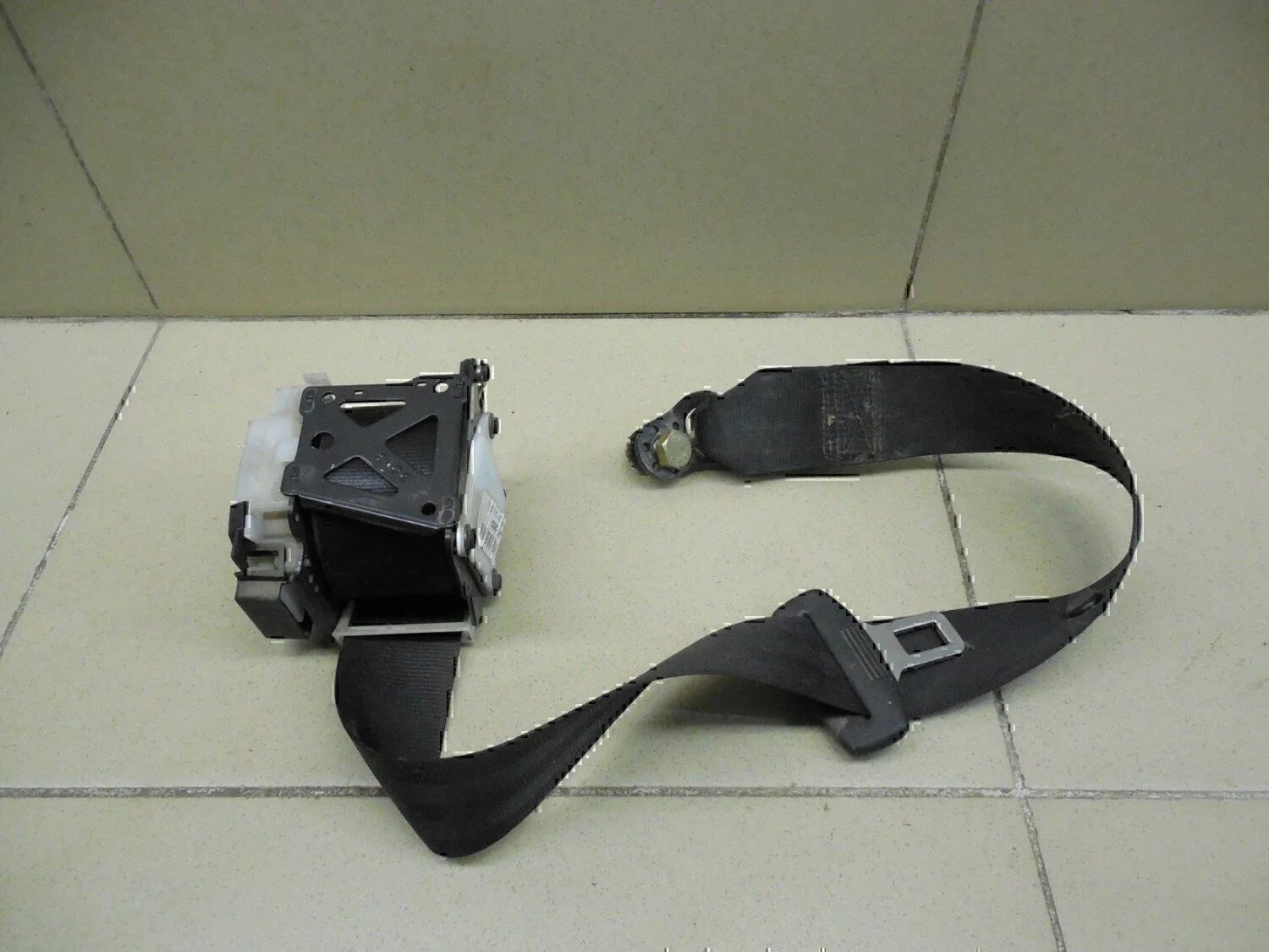 Ремень безопасности Audi A4 [B6] 2000-2004 - миниатюра 3