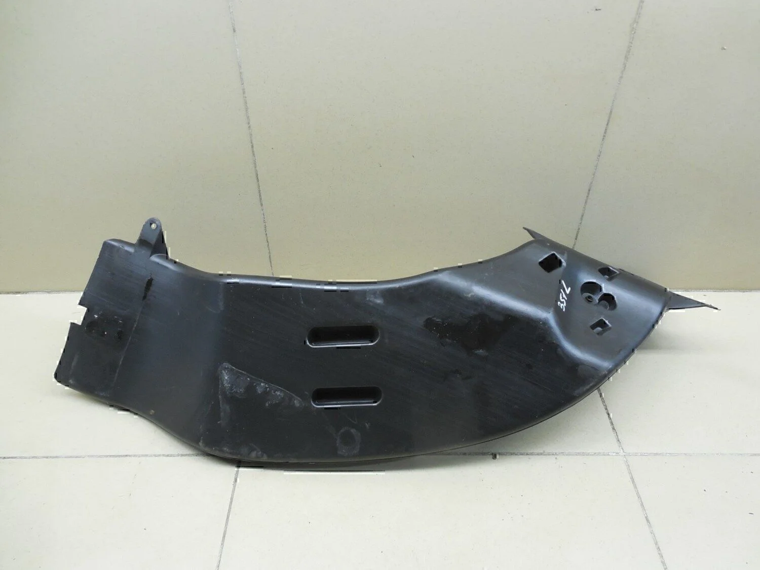 Воздуховод отопителя Audi A4 [B6] 2000-2004 - миниатюра 3