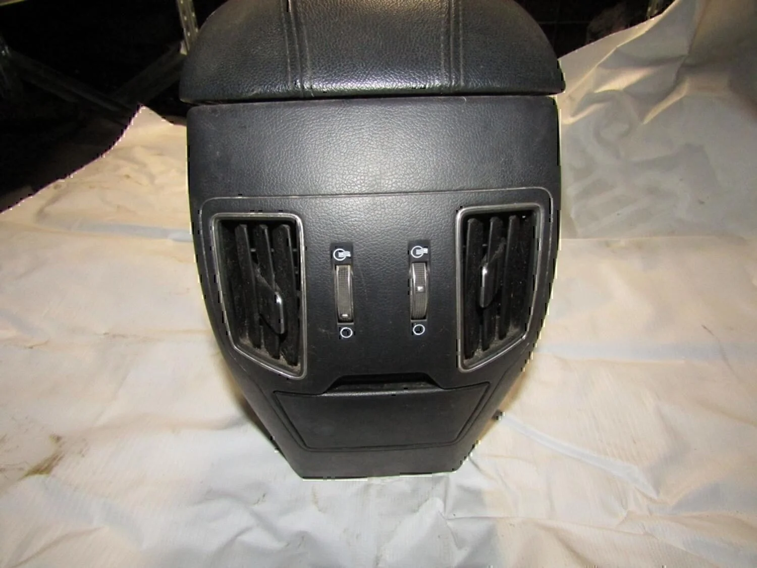 Подлокотник Hyundai-KIA Sonata VI 2010-2014 - миниатюра 6