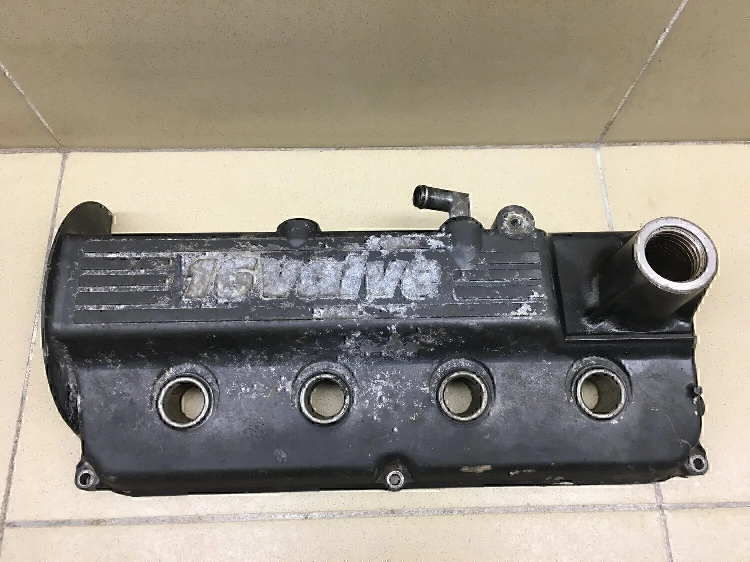 Крышка головки блока (клапанная) SUZUKI Vitara/Sidekick 1989-1999 - миниатюра 9