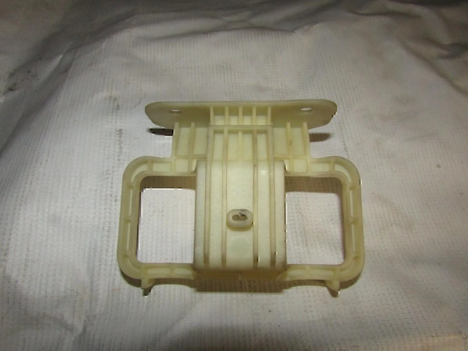 Кронштейн ручки Peugeot-Citroen C4 2005-2011 - миниатюра 2