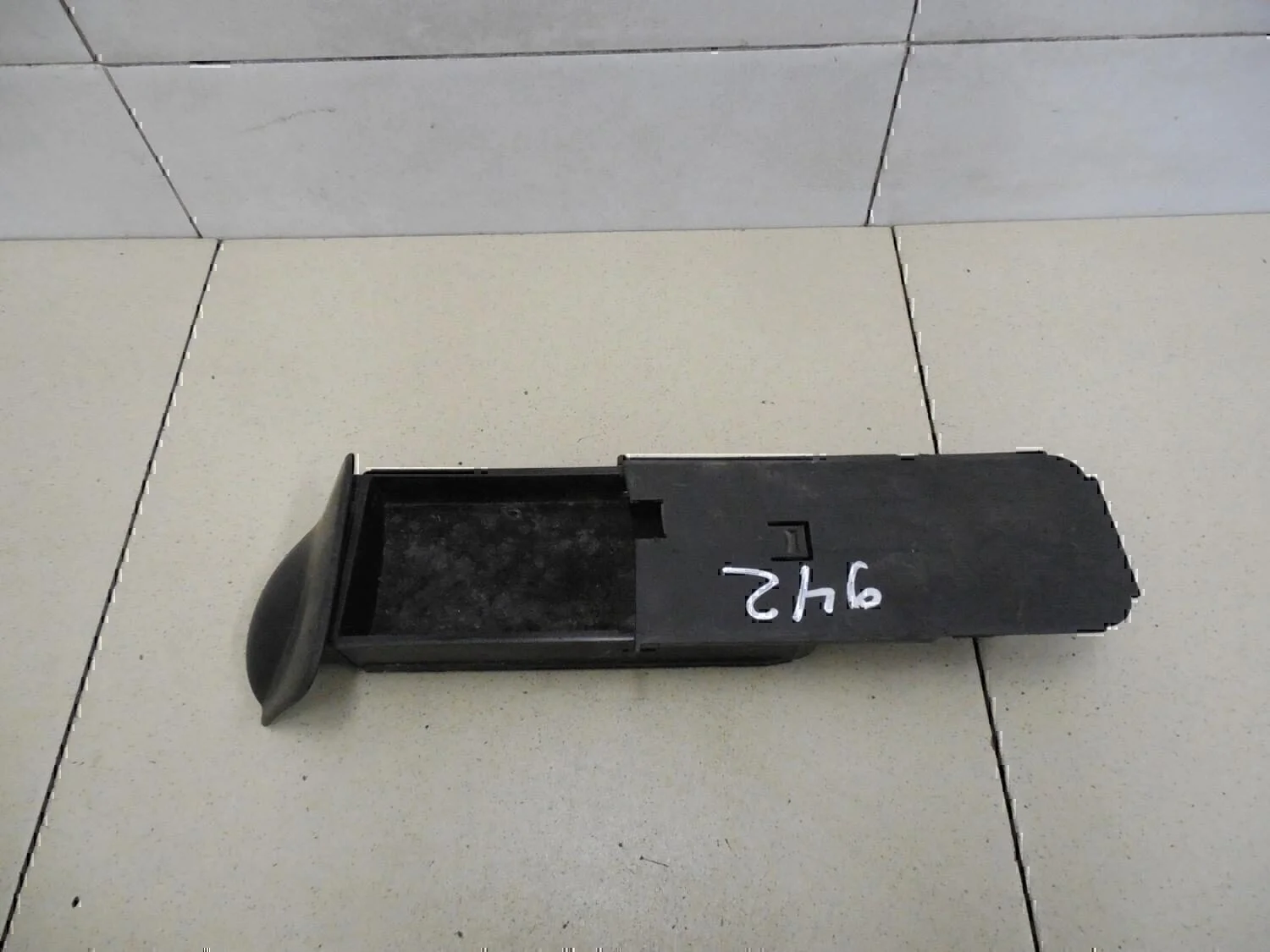 Пепельница FORD Focus I 1998-2004 - миниатюра 4