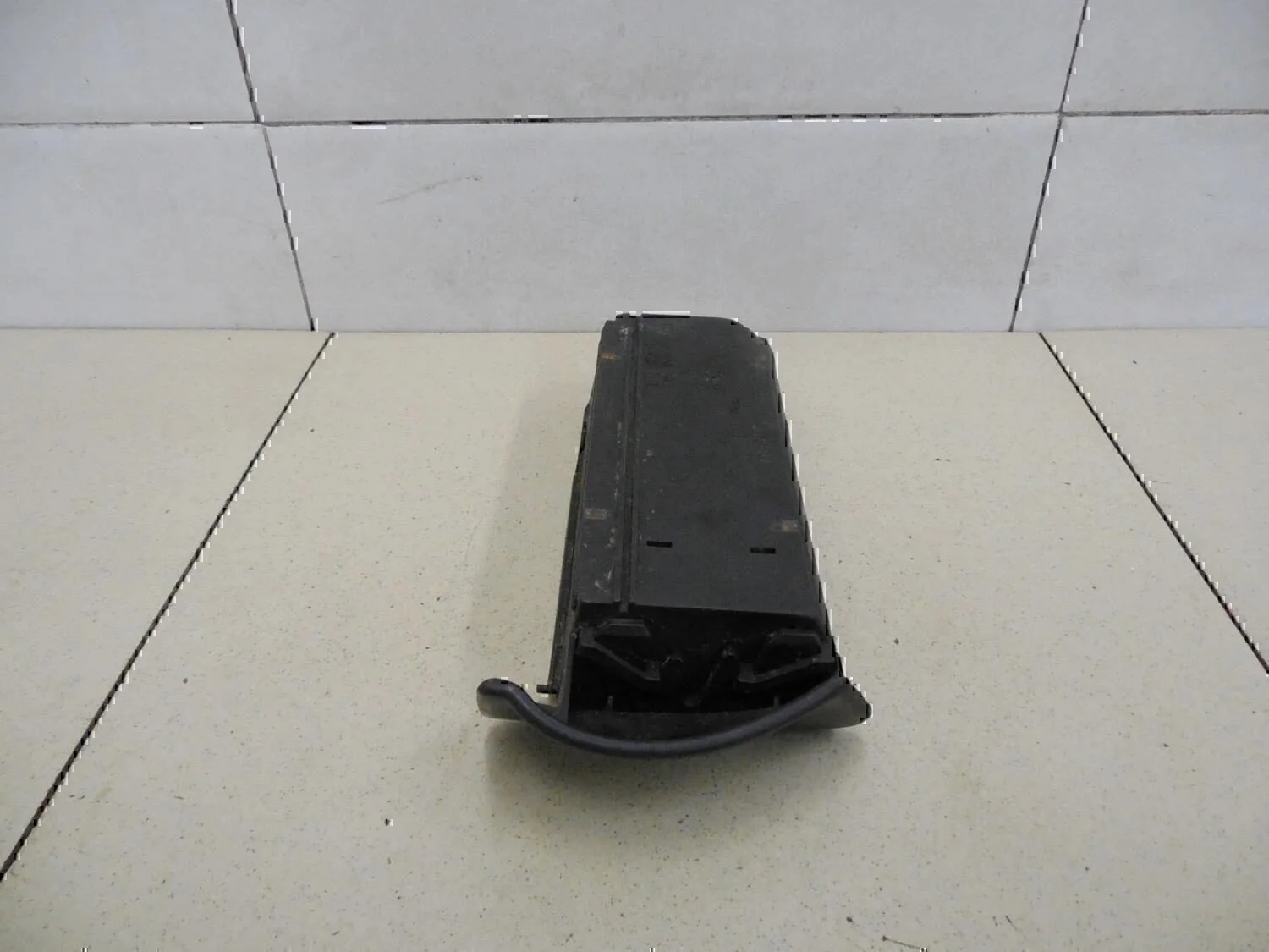 Пепельница FORD Focus I 1998-2004 - миниатюра 6