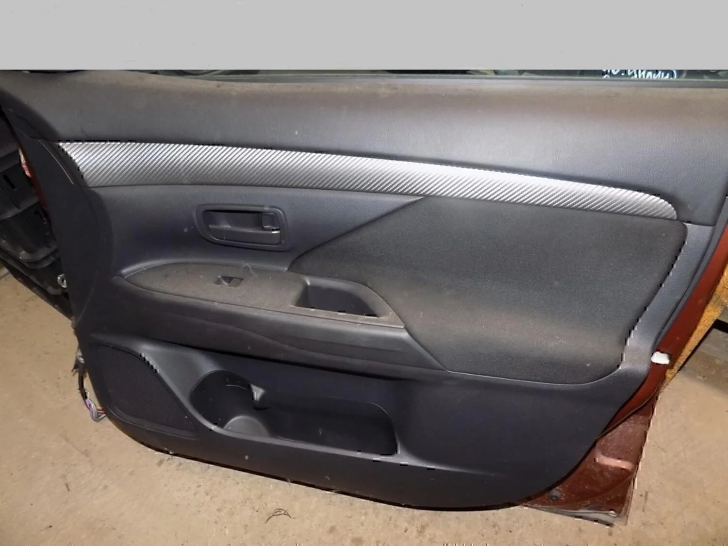Обшивка двери передней правой MITSUBISHI Outlander (GF) 2012> - миниатюра 3