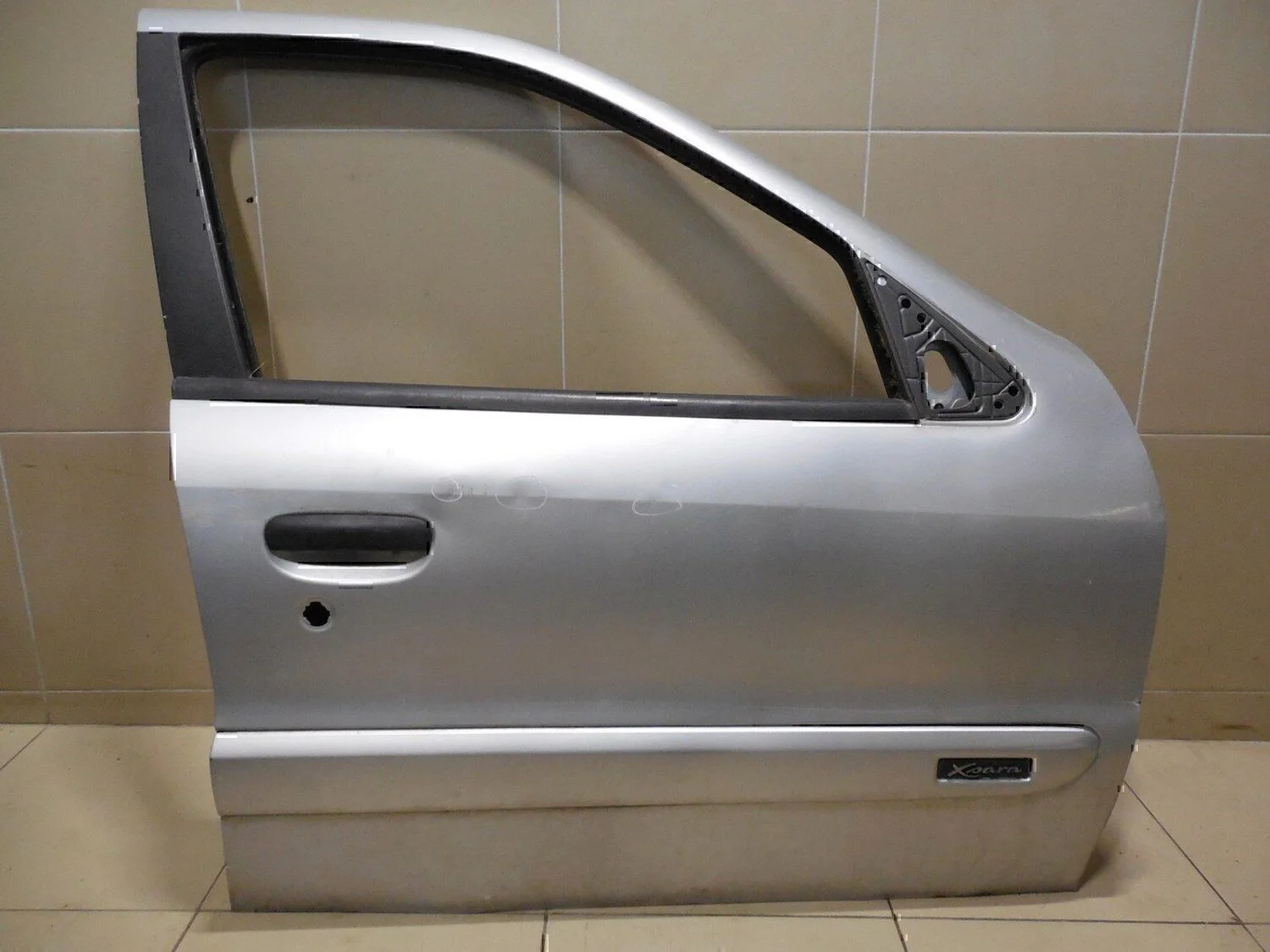 Дверь передняя правая Peugeot-Citroen Xsara 2000-2005 - изображение 1