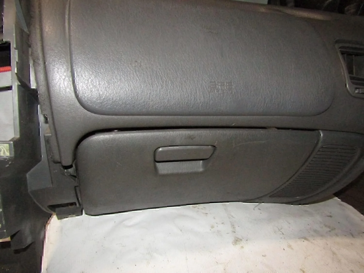 Торпедо MITSUBISHI Carisma (DA) 1995-1999 - миниатюра 4