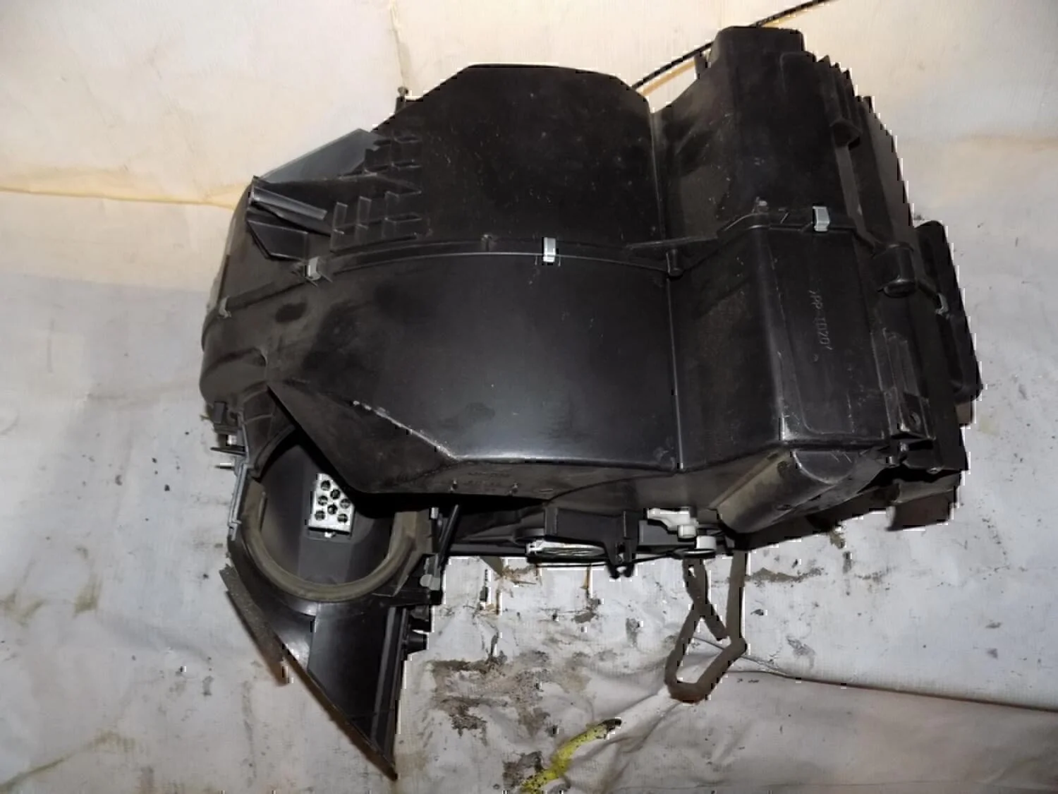 Корпус отопителя PEUGEOT 206 1998-2012 - миниатюра 3