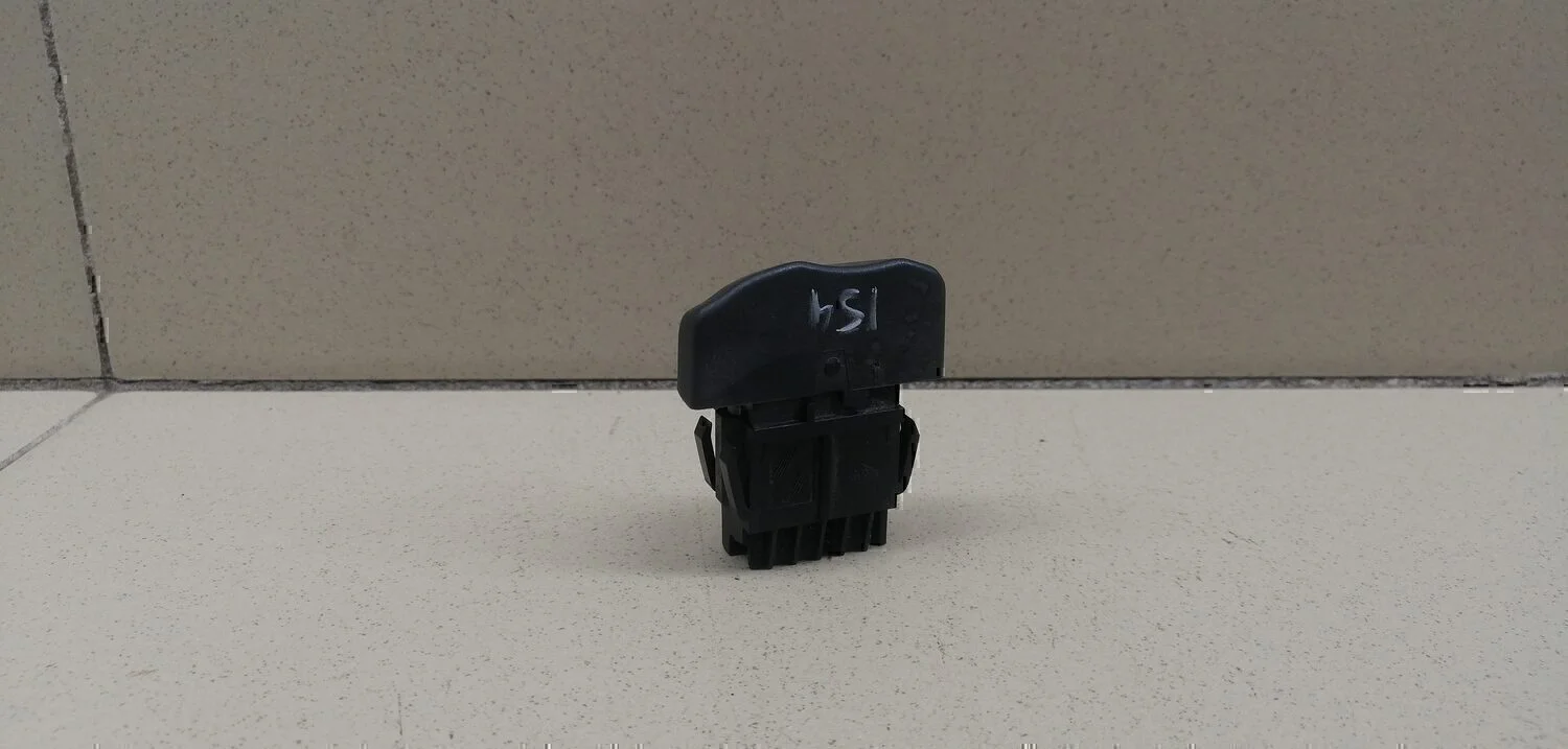 Кнопка центрального замка RENAULT Scenic 2003-2009 - миниатюра 3