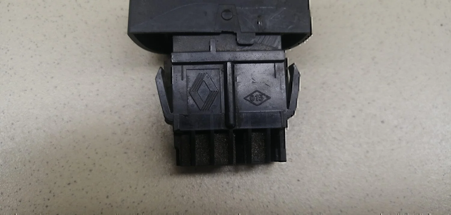 Кнопка центрального замка RENAULT Scenic 2003-2009 - миниатюра 5