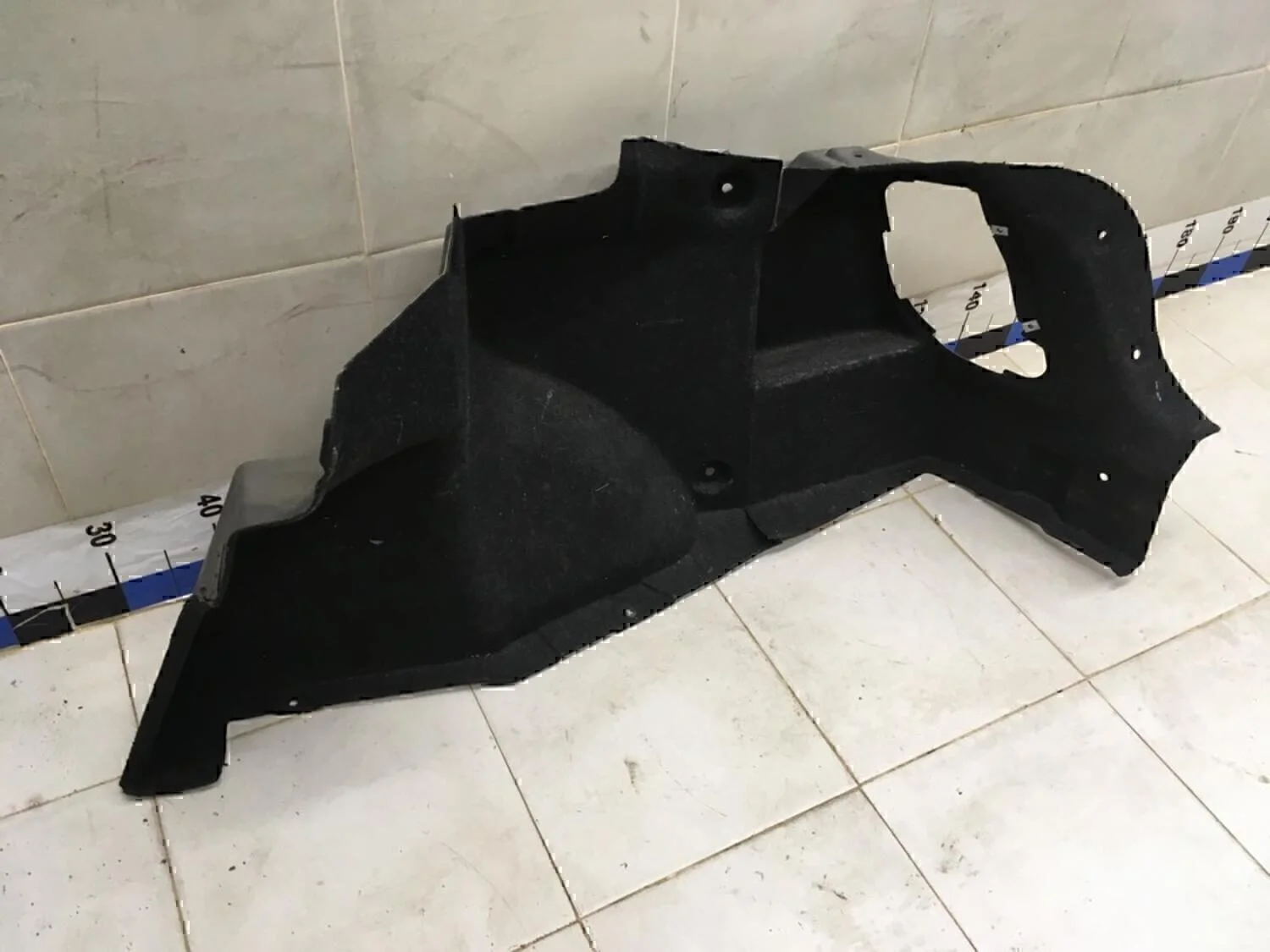 Обшивка багажника Hyundai-KIA Elantra 2000-2005 - миниатюра 3
