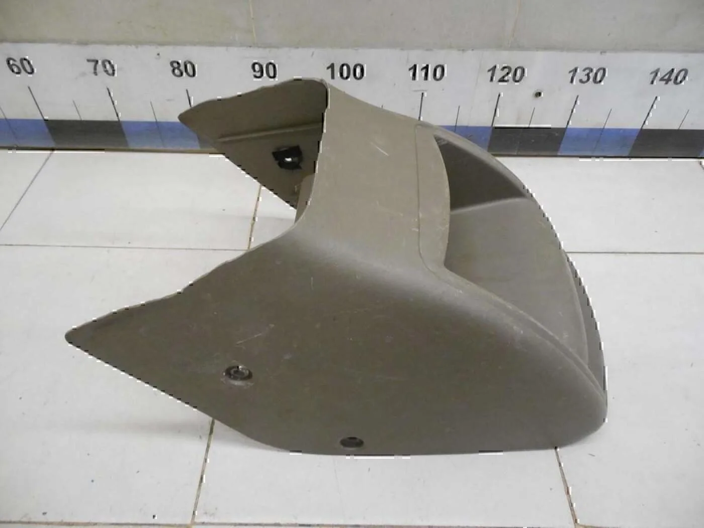 Консоль FORD Escape 2001-2006 - миниатюра 6