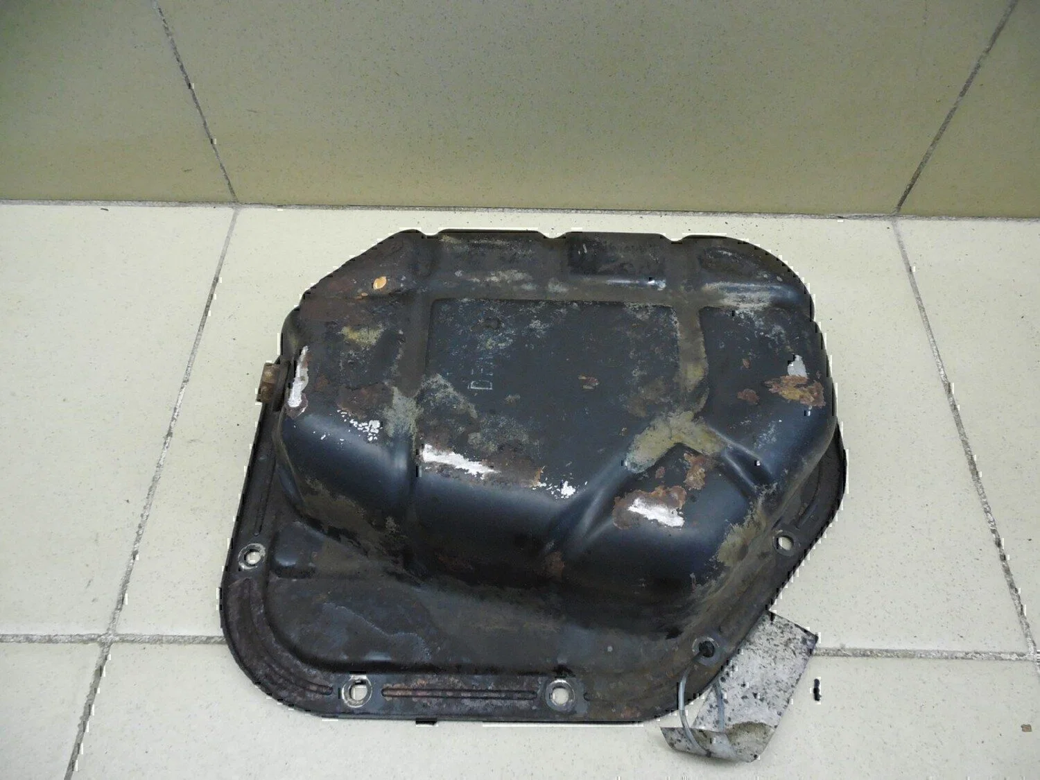 Поддон масляный двигателя Hyundai-KIA Tucson 2004-2010 - изображение 1