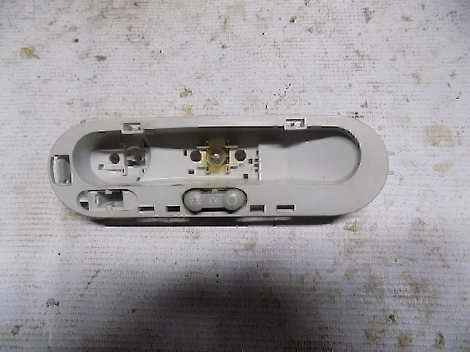 Плафон салонный NISSAN Qashqai (J10) 2006-2014 - изображение 1
