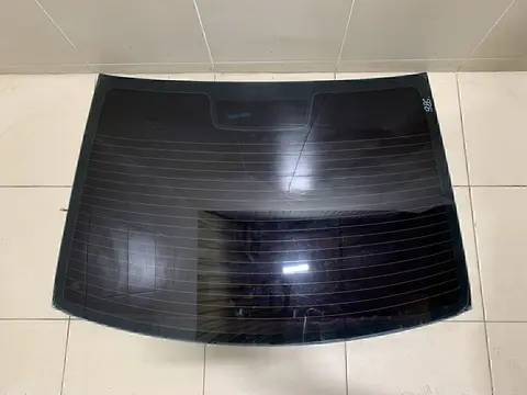 Стекло заднее FORD Focus II 2005-2008