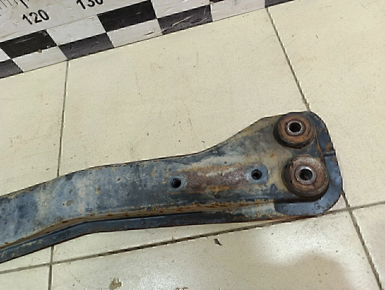 Балка передняя продольная MITSUBISHI Carisma (DA) 1999-2003 - миниатюра 5