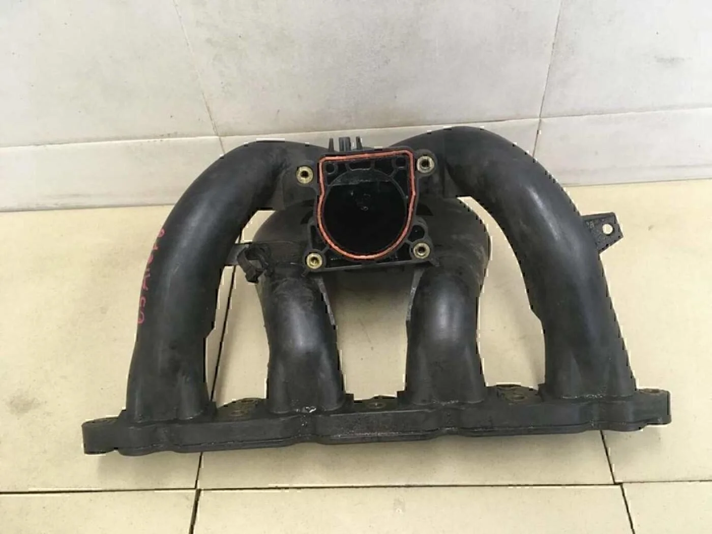 Коллектор впускной Chevrolet Alero 1999-2004 - миниатюра 2