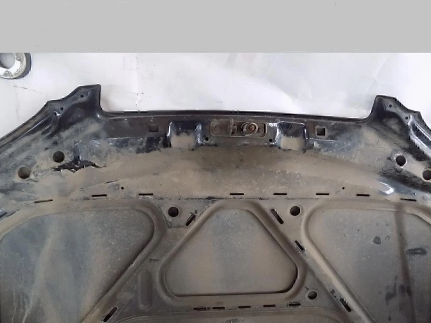 Замок капота Chery Amulet (A15) 2006> - изображение 1