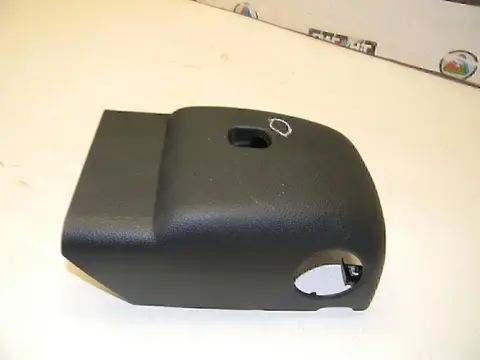 Кожух рулевой колонки нижний VW Polo (Sed RUS) 2011>