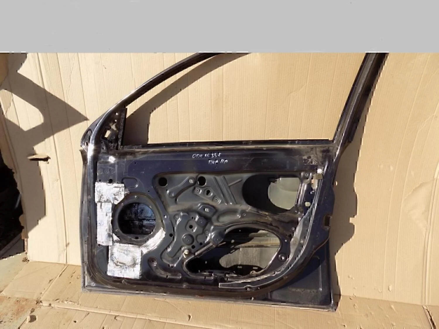 Дверь передняя правая OPEL Vectra C 2002-2008 - миниатюра 6