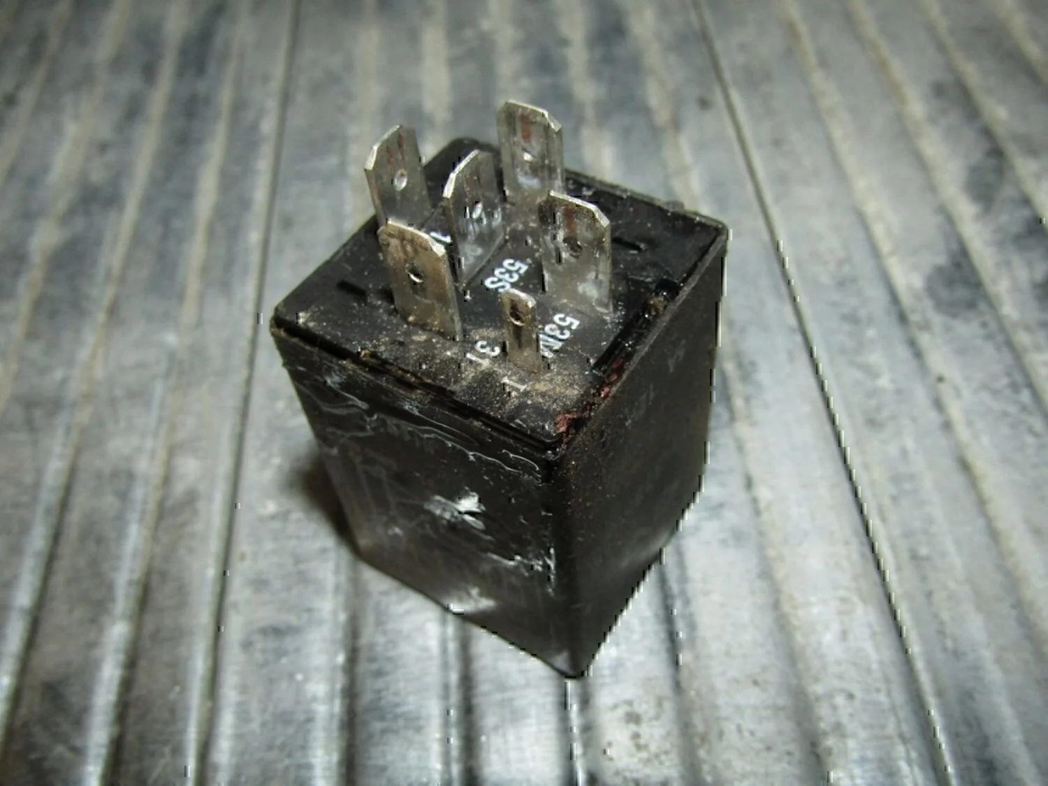 Реле стеклоочистителей Chery Amulet (A15) 2006> - миниатюра 2