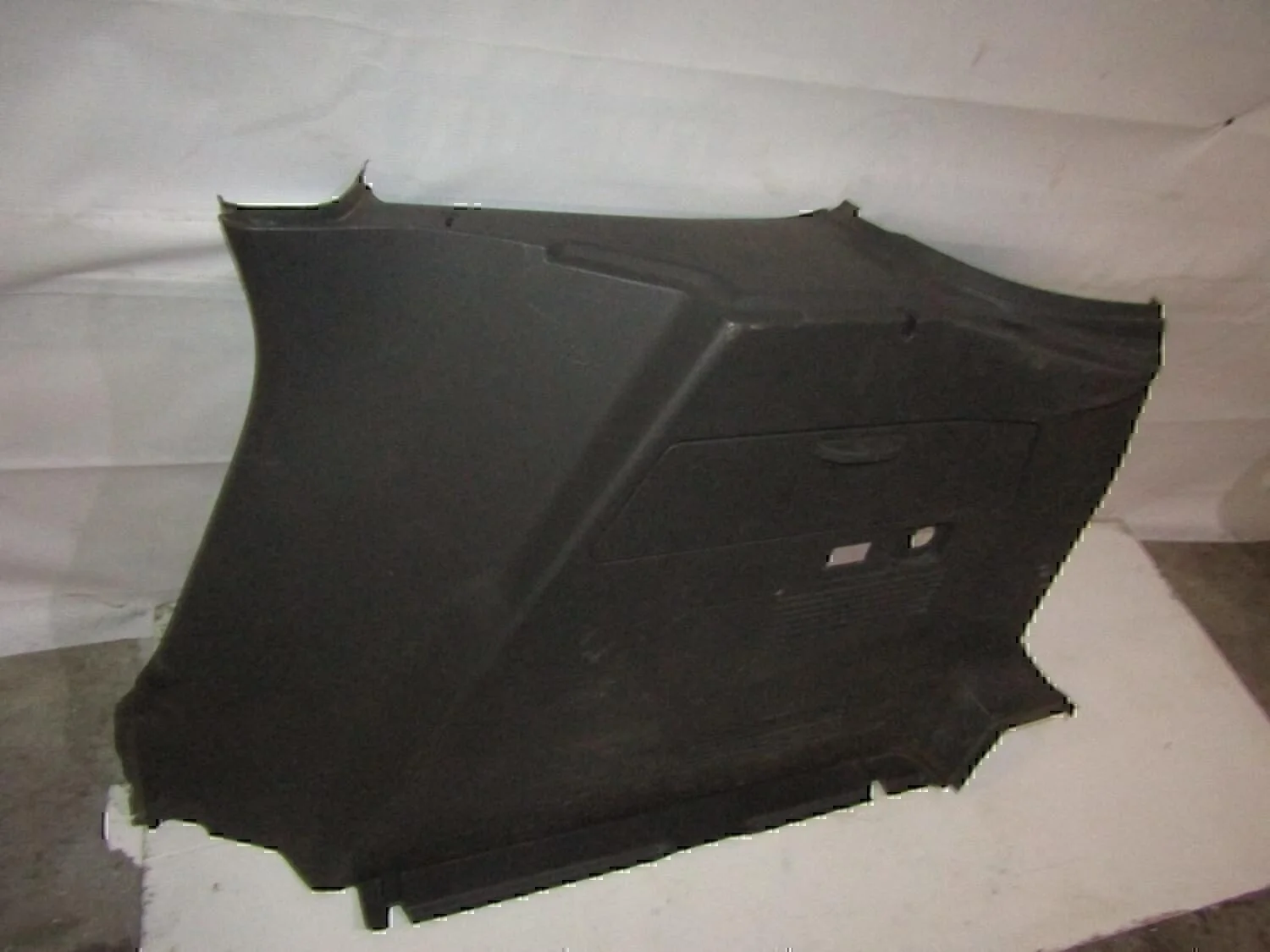 Обшивка багажника FORD C-MAX 2003-2011 - миниатюра 4