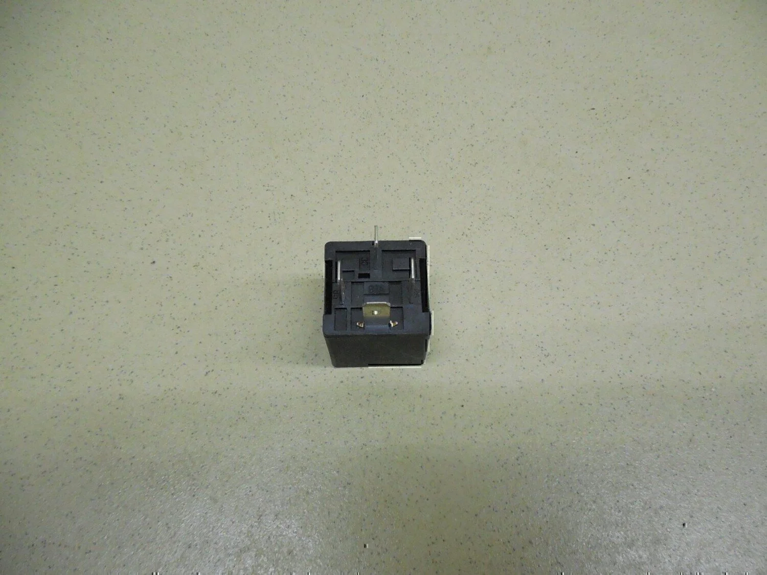 Реле Chery Bonus (A13) 2011-2014 - миниатюра 2