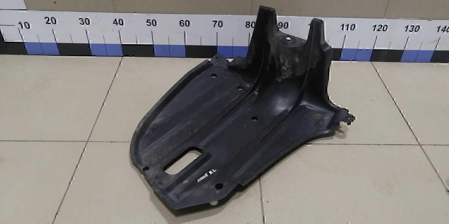 Пыльник (кузов наружные) TOYOTA Avensis II 2003-2008 - миниатюра 2