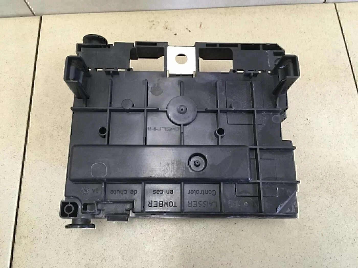 Блок предохранителей Peugeot-Citroen C4 2005-2011 - миниатюра 2
