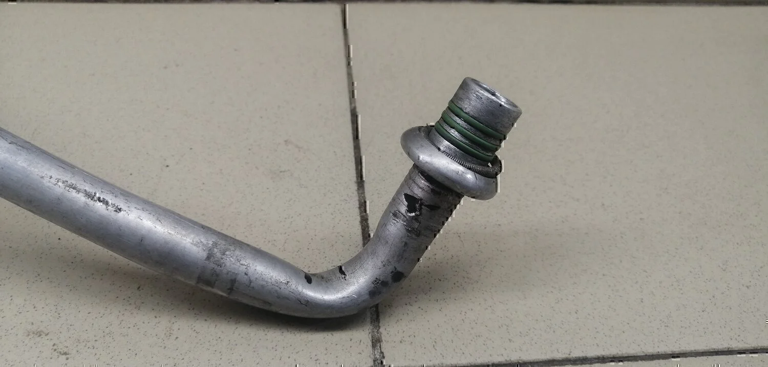 Трубка кондиционера FORD Fusion 2002-2012 - миниатюра 2