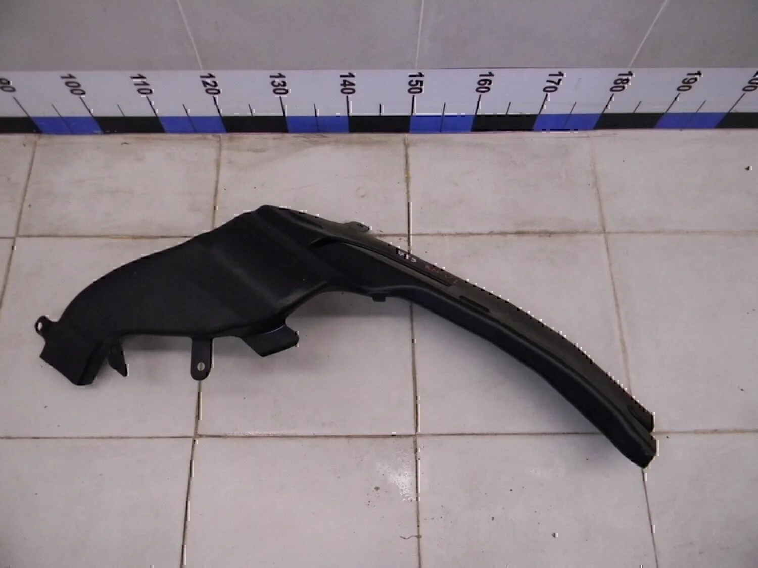 Воздуховод BMW 1-серия E87/E81 2004> - миниатюра 3