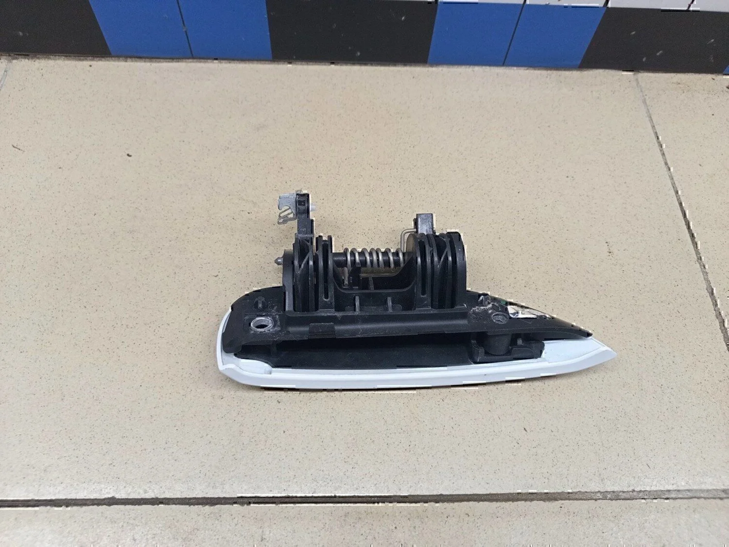 Ручка двери наружная левая RENAULT Duster II 2021> - миниатюра 5