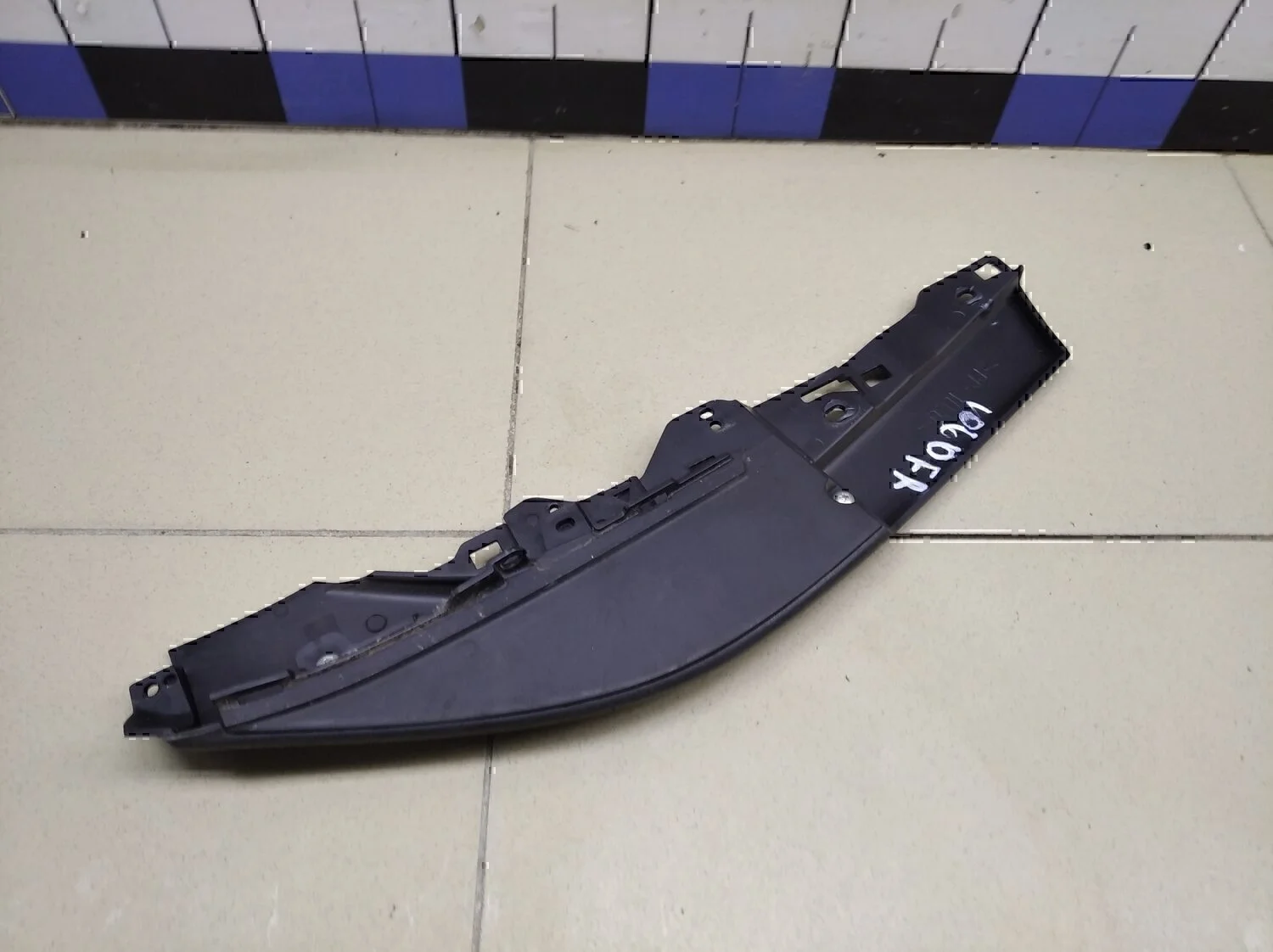 Консоль Peugeot-Citroen C-Crosser 2008-2013 - миниатюра 2