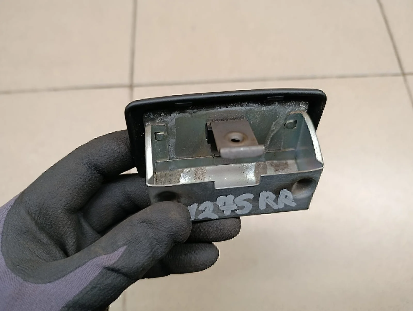 Пепельница АвтоВАЗ NIVA 2121,213,214 - миниатюра 3