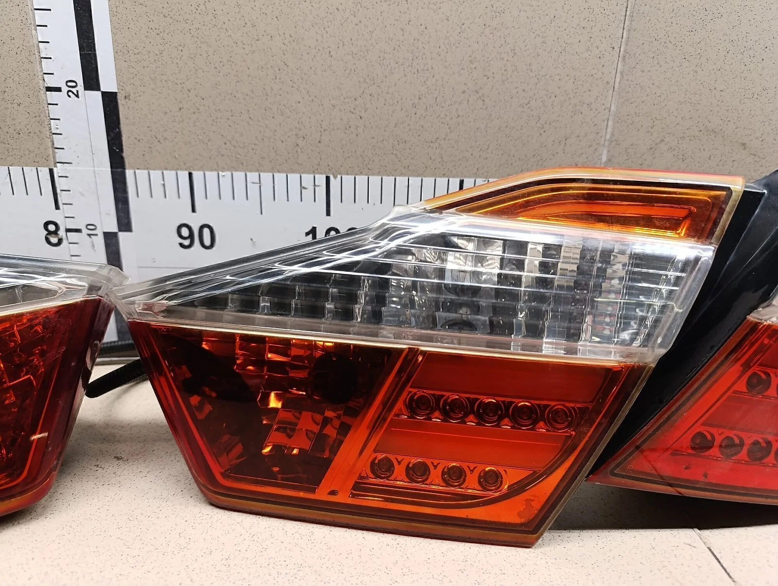 Фонарь задний TOYOTA Camry XV50 2011> - миниатюра 4